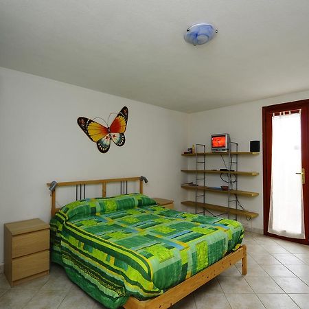 B&B Simon&Simon Сан-Теодоро Екстер'єр фото
